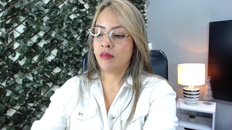 Laureen_Steele's Streamate show and profile